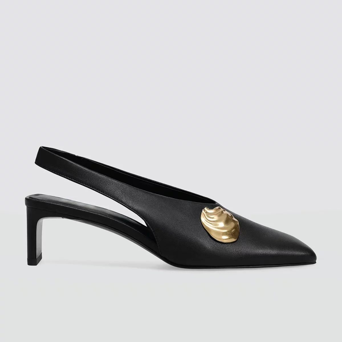 Dames zwart leer goudkleurige  - Leather Classic Strap recensie en prijs